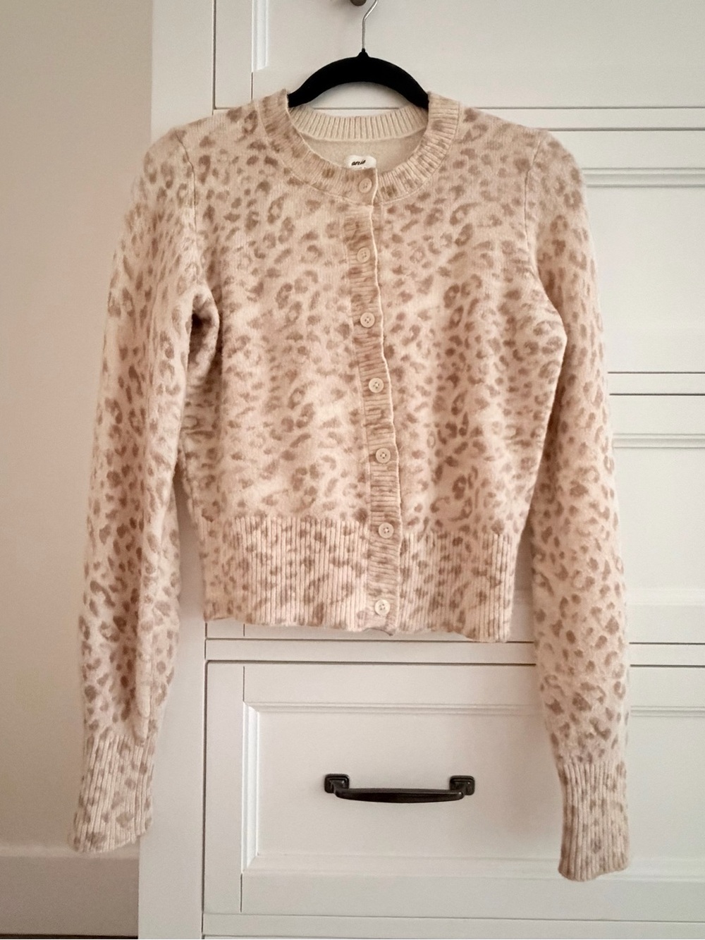 Aerie Cute & Cozy Leopard Print Cream-Pink Crewneck Cardigan - XS